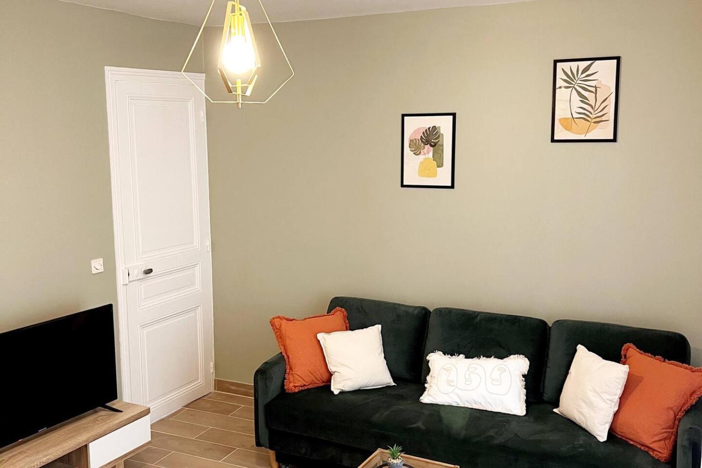 Appartement 2 Pieces Au Raincy Proche De Paris Le Raincy Esterno foto